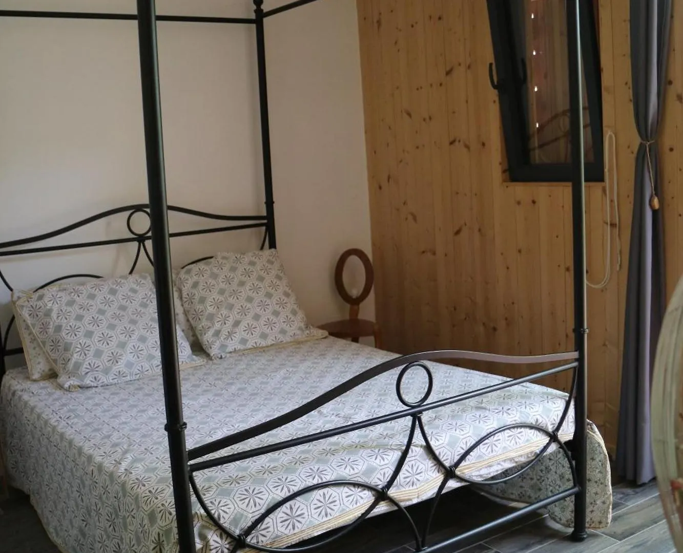 Un Temps Pour Le Reve Bed & Breakfast Valence  Valence (Drome)